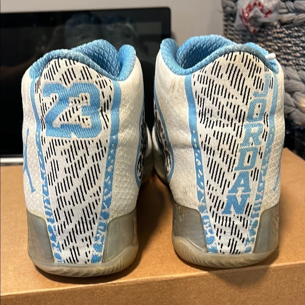 Nike Air Jordan 29 XX9 Pantone Slvr Size 8 717796-108 Ultimate Gift Of Flight